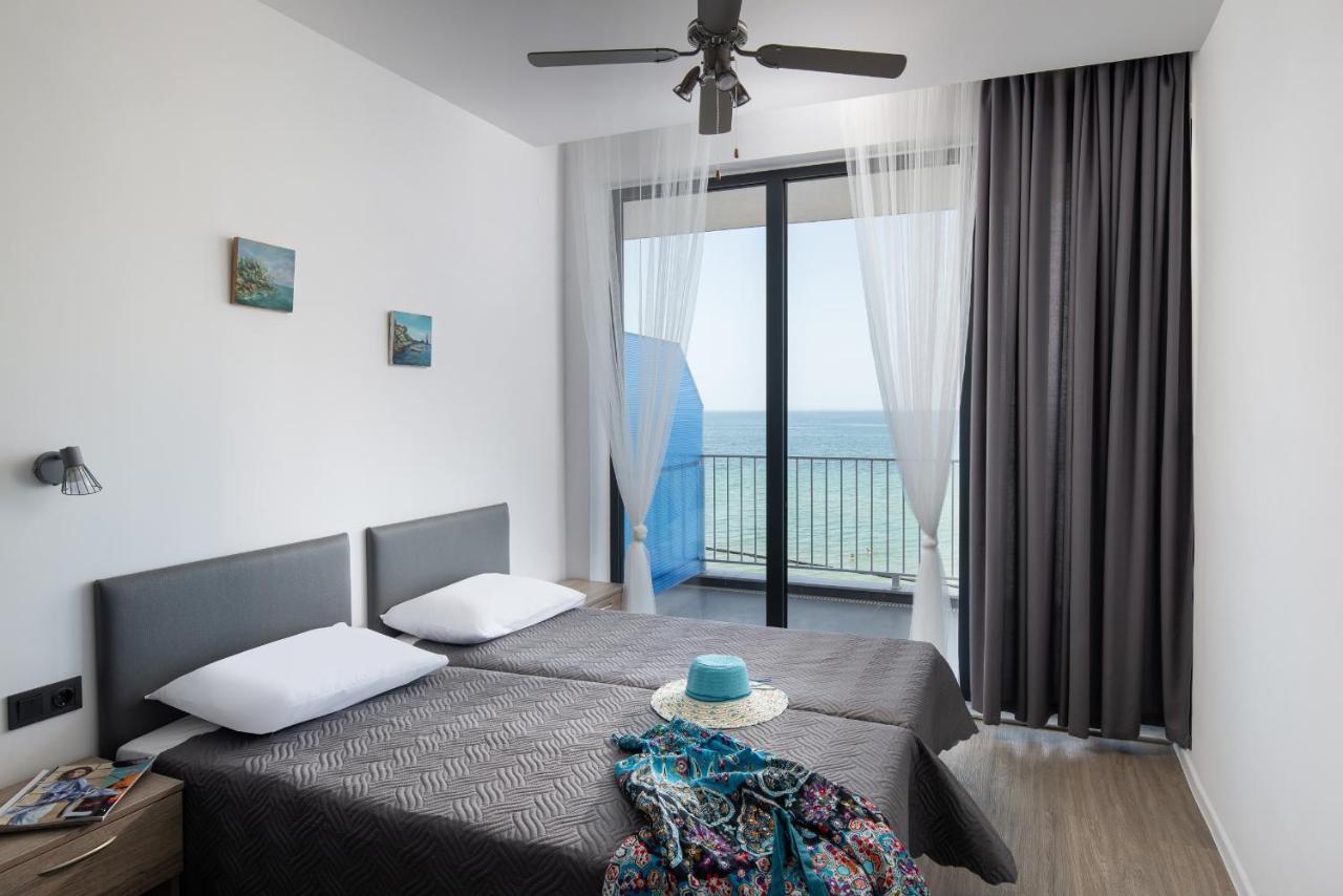 Grand Dodo'S Triada Seaview Studios Айя-Триас Экстерьер фото